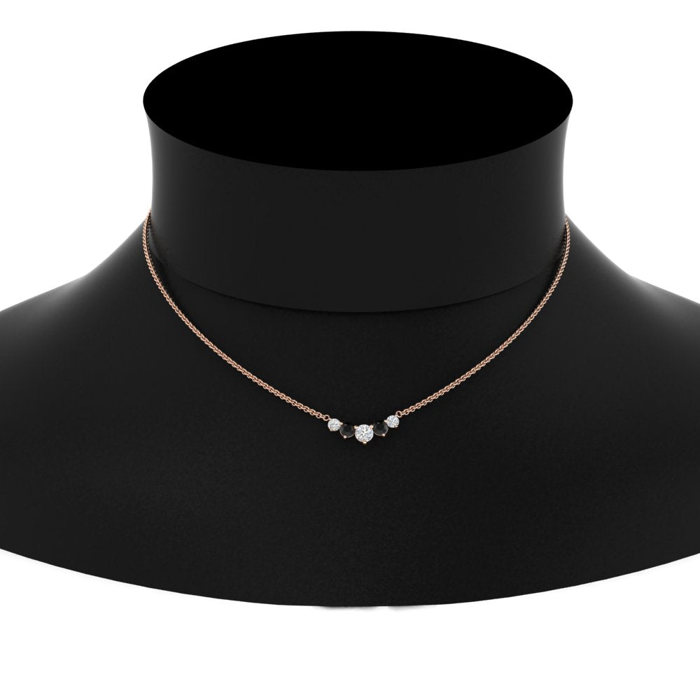 0.75 Carat Graduating Round Diamond Pendant