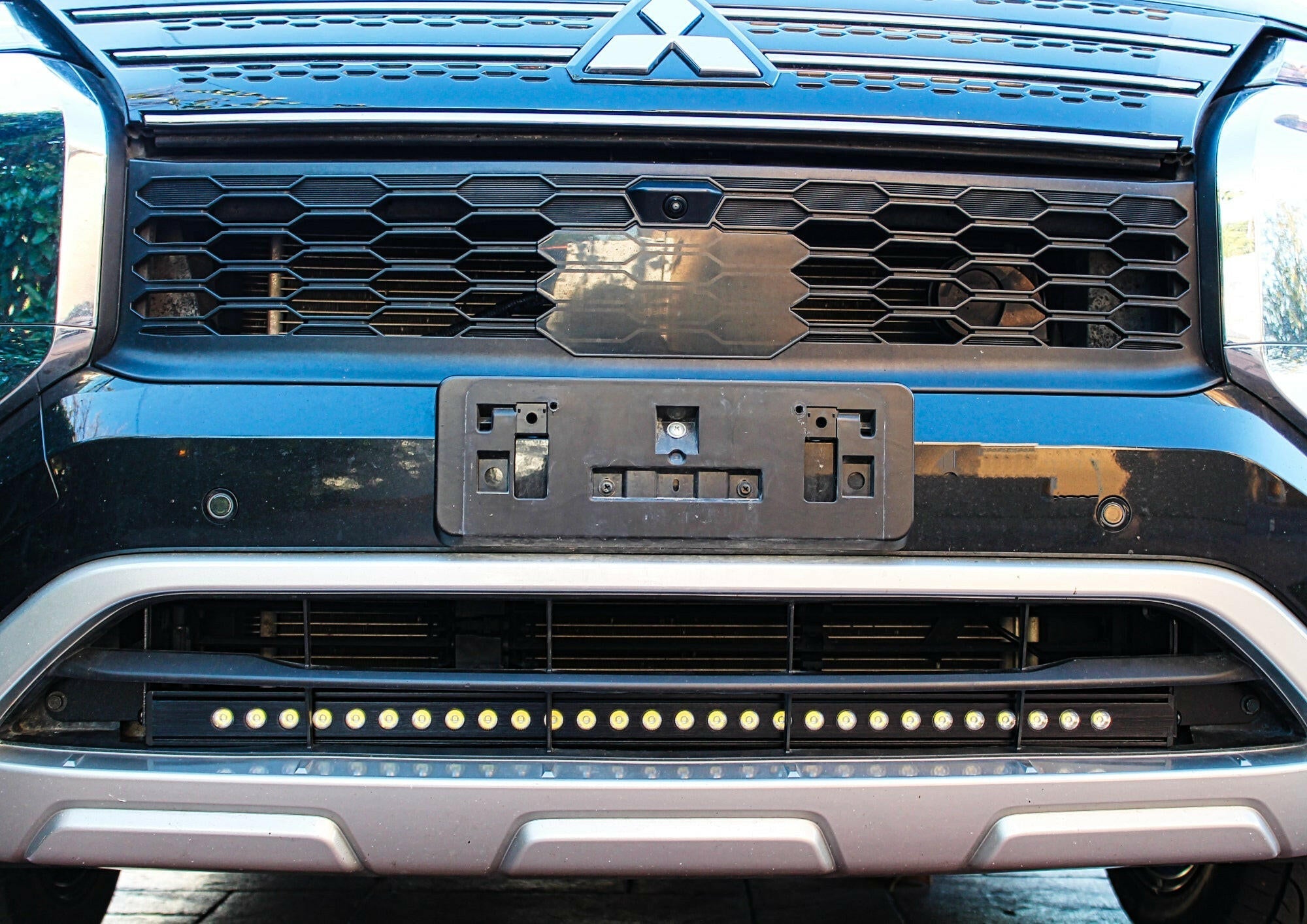 2022+ Mitsubishi Outlander Single 30in Light Bar