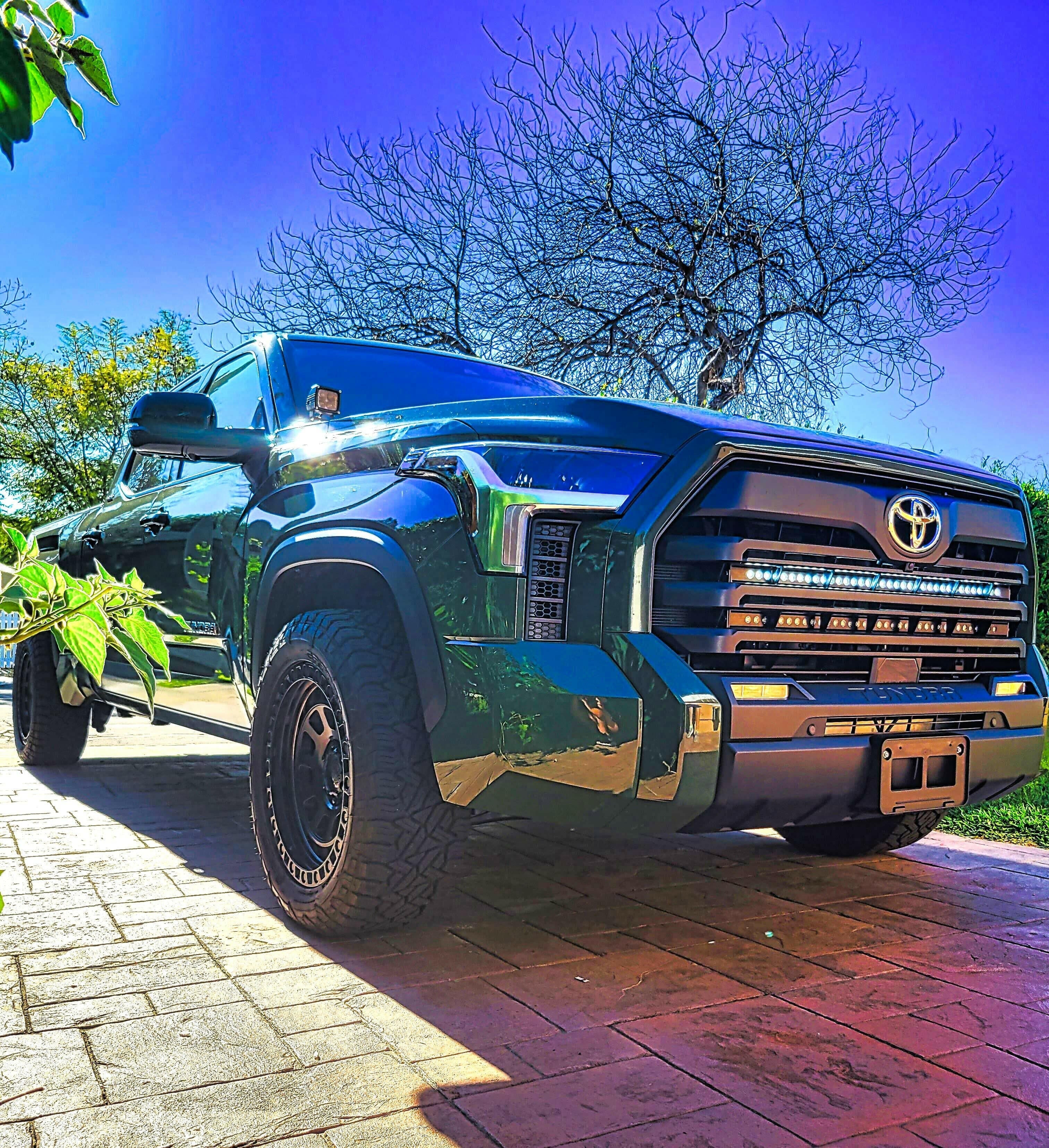 2022+ Toyota Tundra Single 40in Light Bar