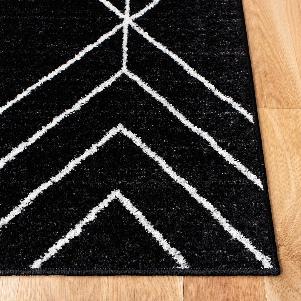 Safavieh Adirondack Collection Runner Rug - 26 X 10 Black Ivory Modern
