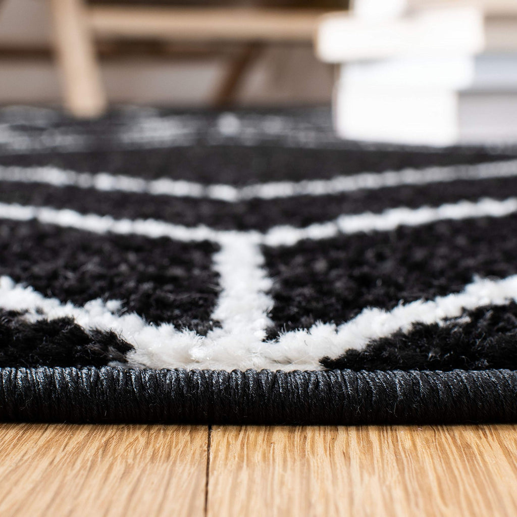 Safavieh Adirondack Collection Runner Rug - 26 X 10 Black Ivory Modern