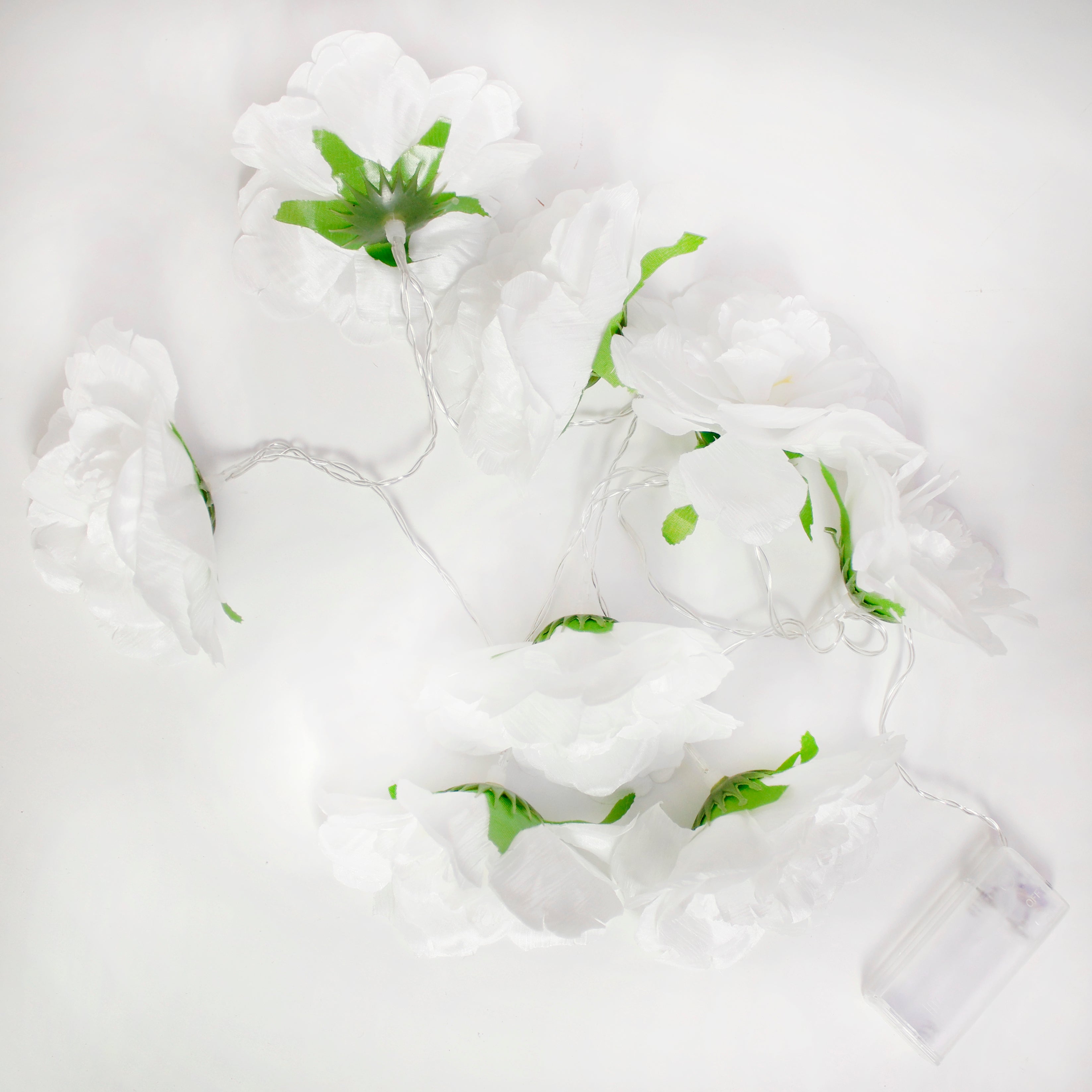 8 LED String Light Battery Operated with White flower - Warm White