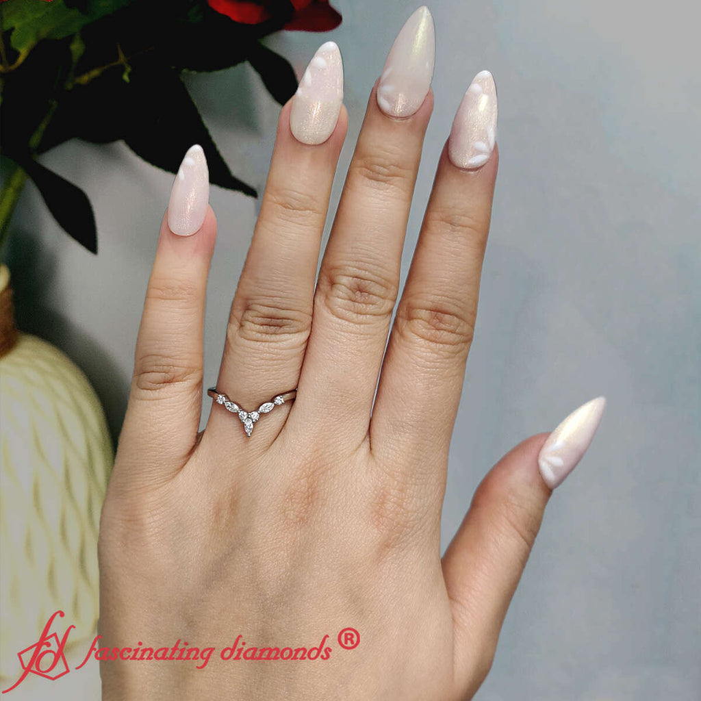 Crown Marquise And Round Band