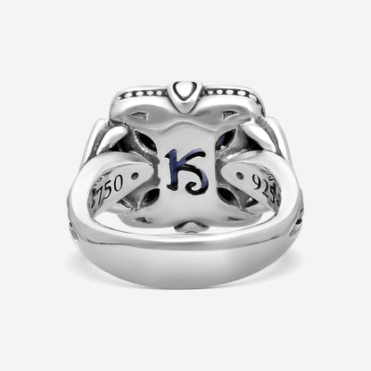 KONSTANTINO – “Gen K” Sterling Silver & 18K Yellow Gold, Sodalite Doublet Ring (SD: 9.50 mm) – DKJ936-562 S6

Center (SD): 9.50 mm
Ring Size: 6.0
Width: 0.19 in.