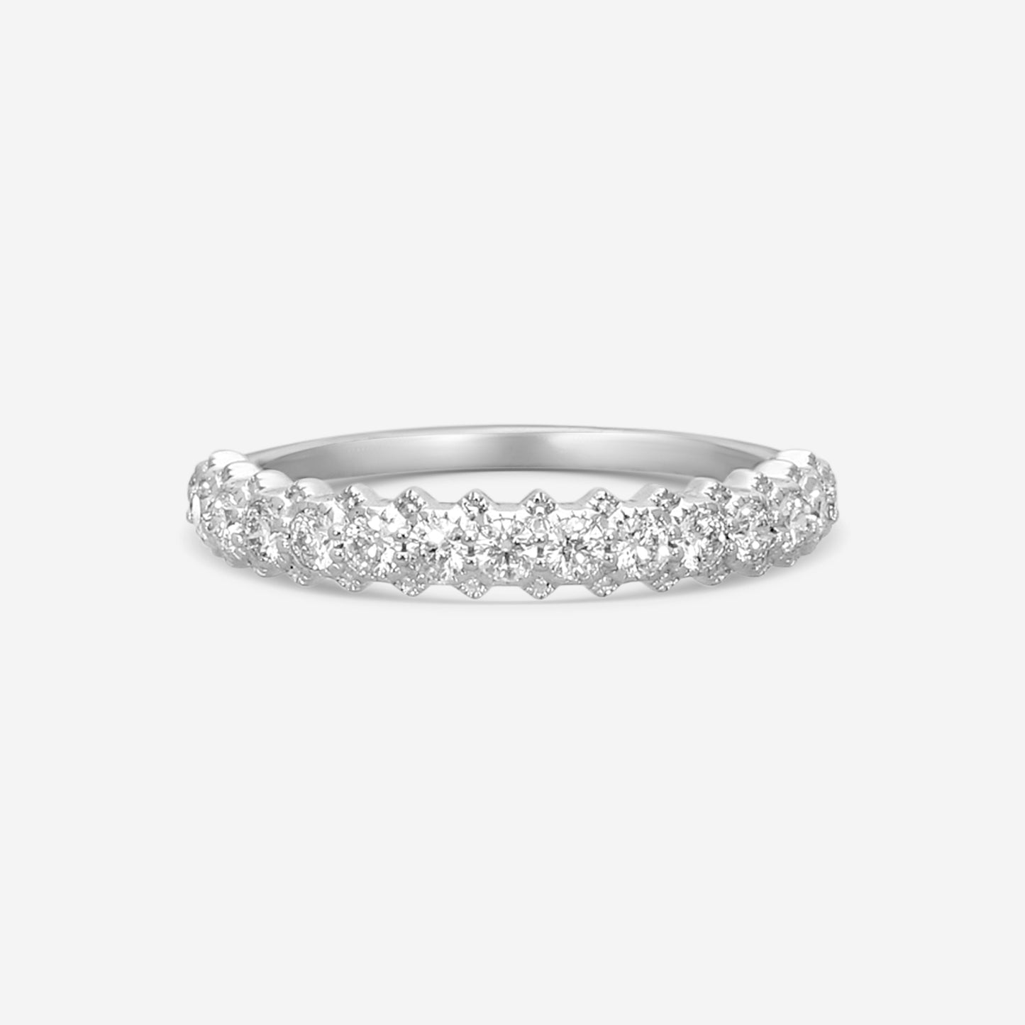 Hearts on Fire - 18k White Gold Liliana Bezel Milgrain Diamond Band Ring Size 6.5 HBALILBEZM00458W-C