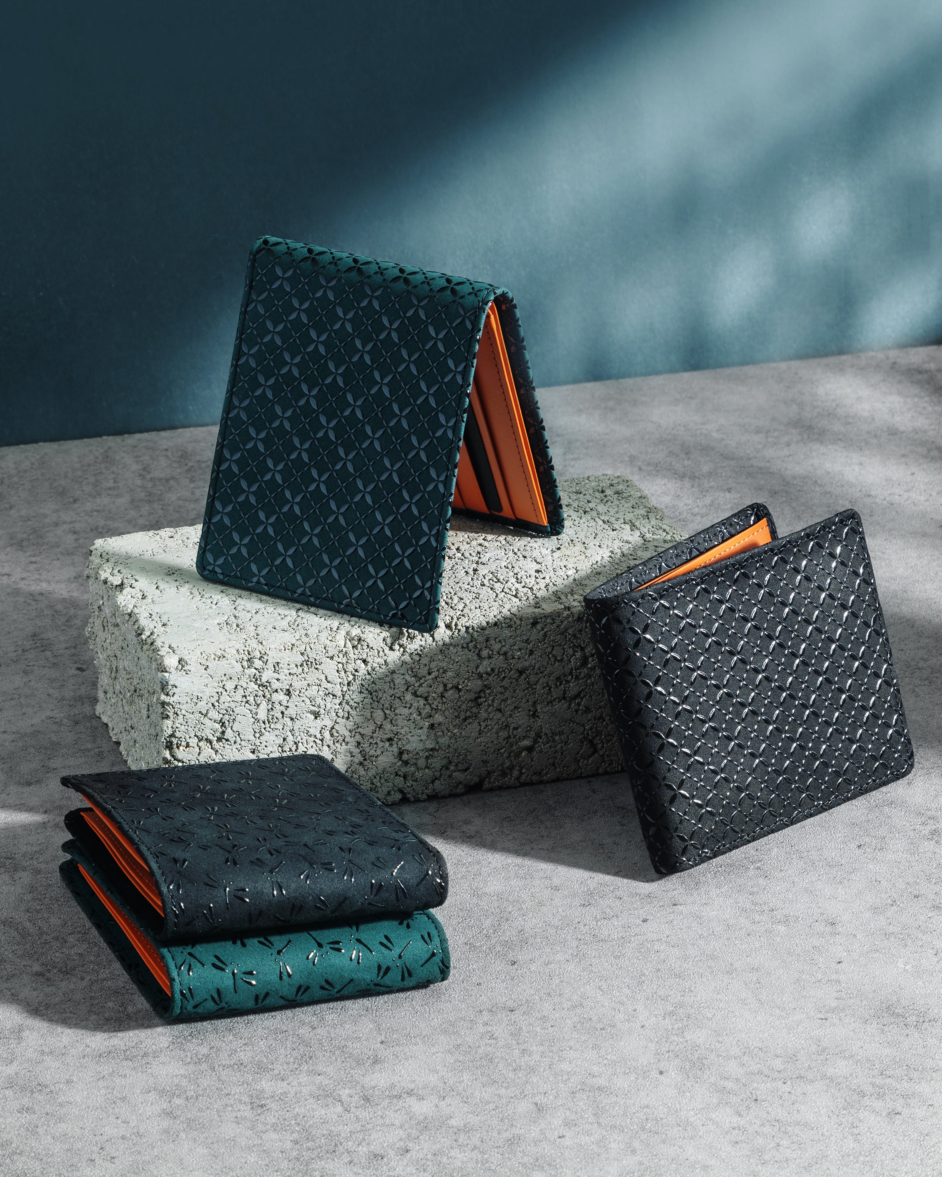 Folded Wallet - HISOKA (Dragonfly)