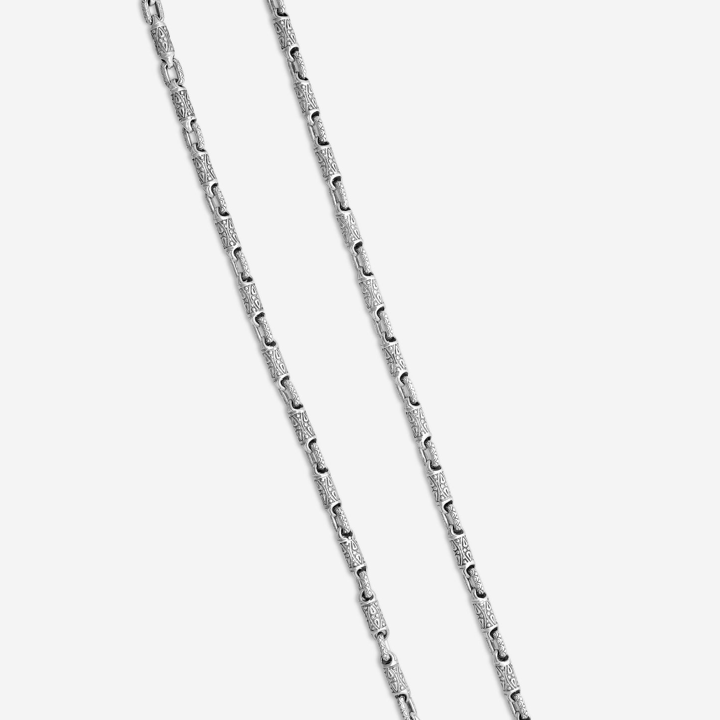 KONSTANTINO – “Plato” Sterling Silver Necklace – KOMK4674-131-22

Chain Length: 22.0 in.