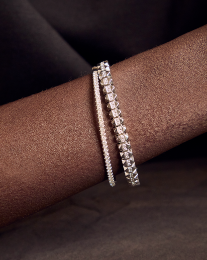 Roberto Coin Obelisco Flexible 18K White Gold Diamond Bangle Bracelet 8883018AWLBX