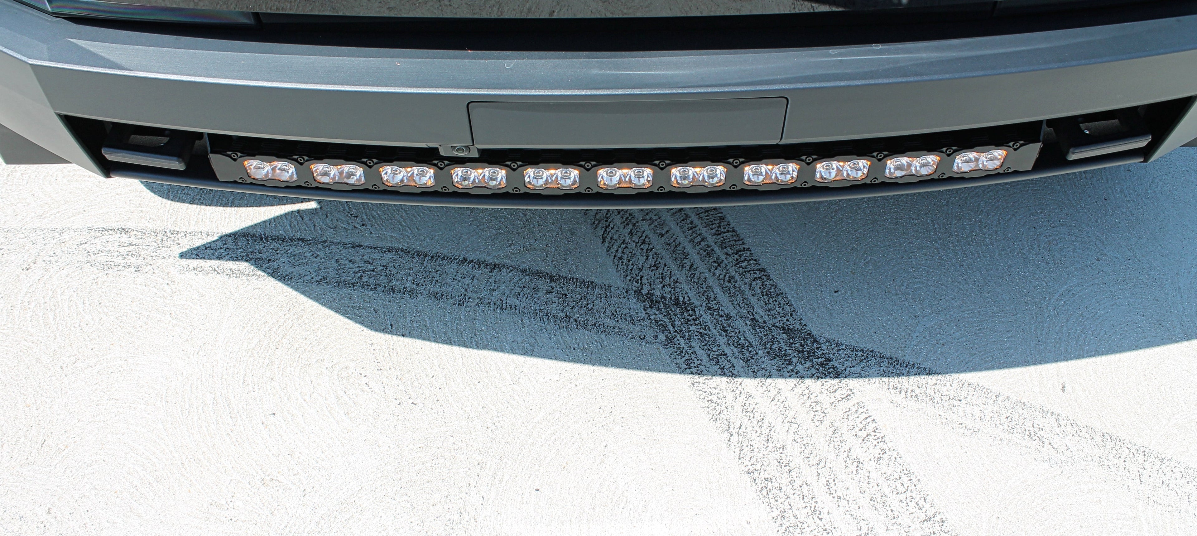 Tesla Cybertruck - Curved 40in Light Bar - PRO