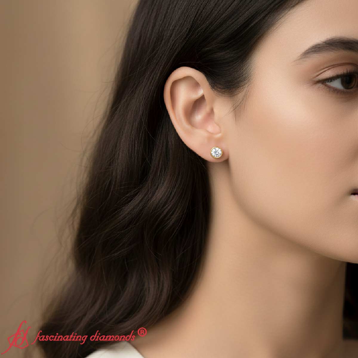 Round Cut Stud Bezel Set Earring