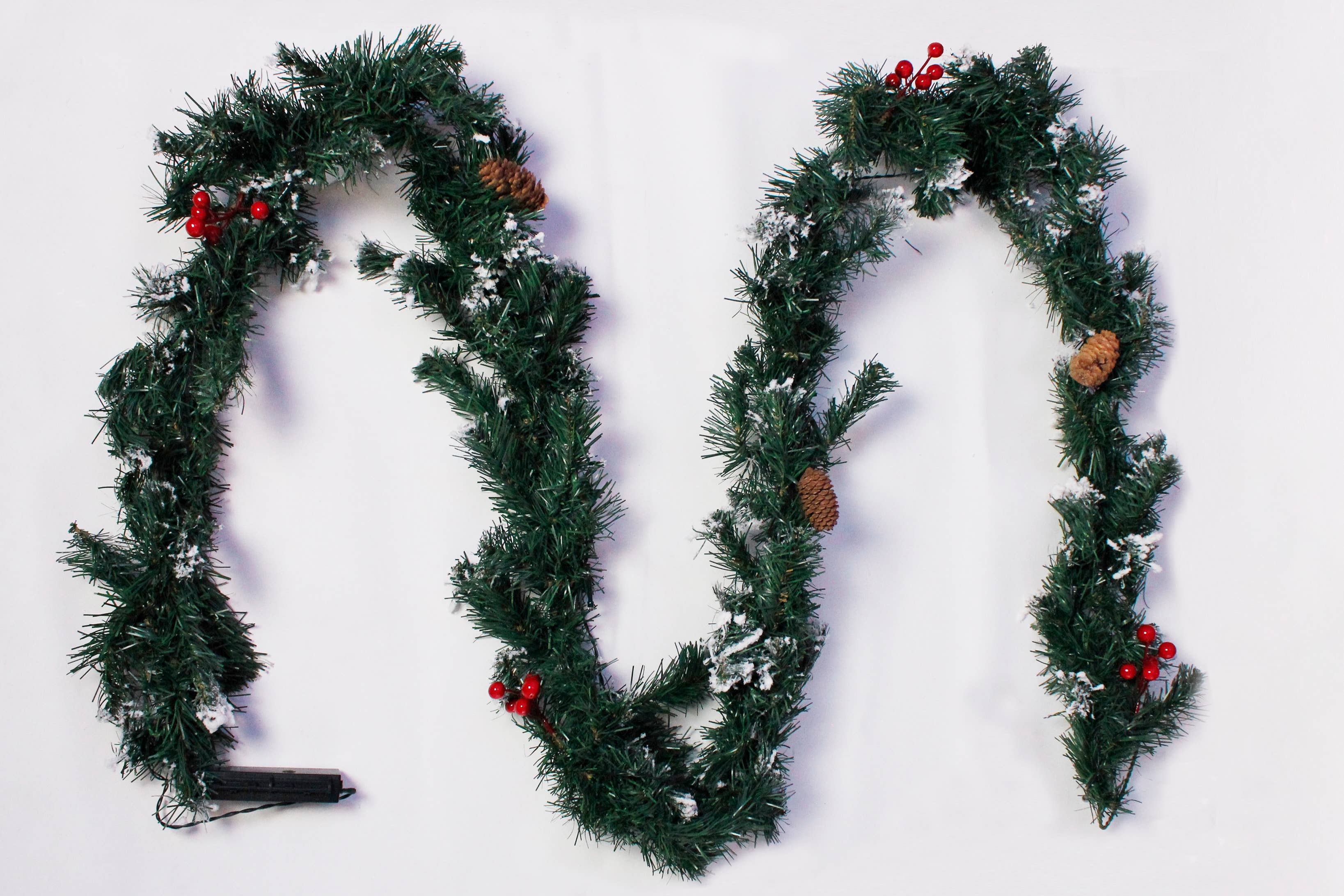 9' Pre-Lit Snow Flocked Garland with Pine Cones Berries, 20 Led Lights WW, 125 Tips Battery Operated