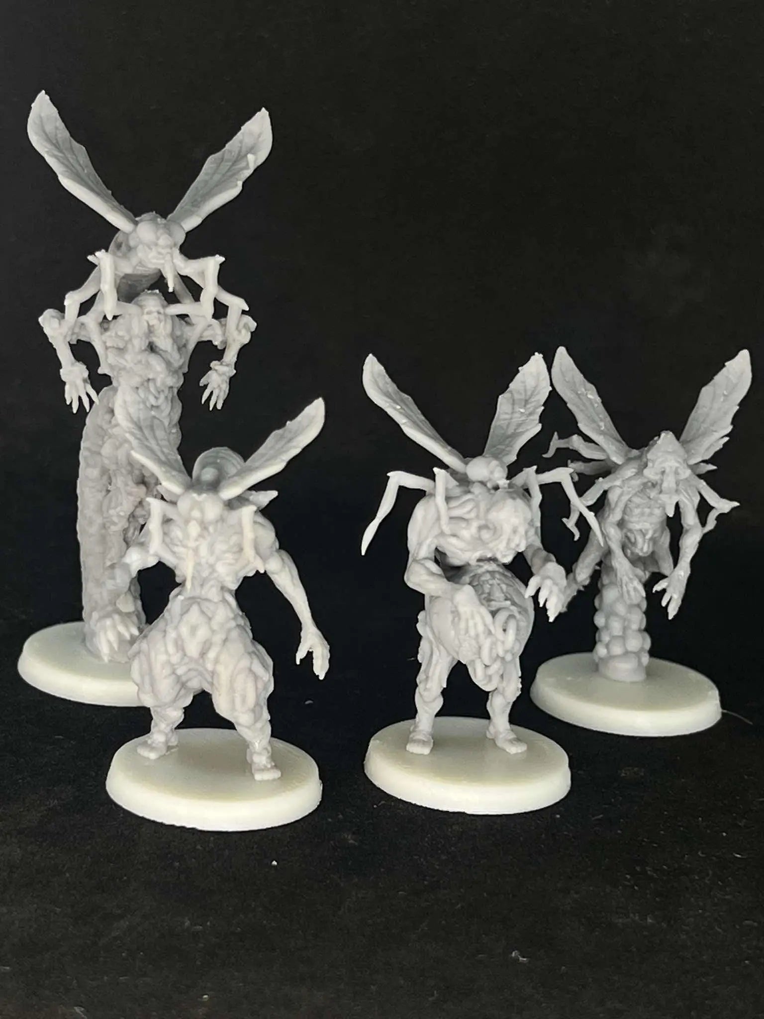 Malignant Fly Grail Thralls by Papsikels Miniature, 4 Figures, 28/32mm Scale, War Gaming, Proxy for Trench Crusade