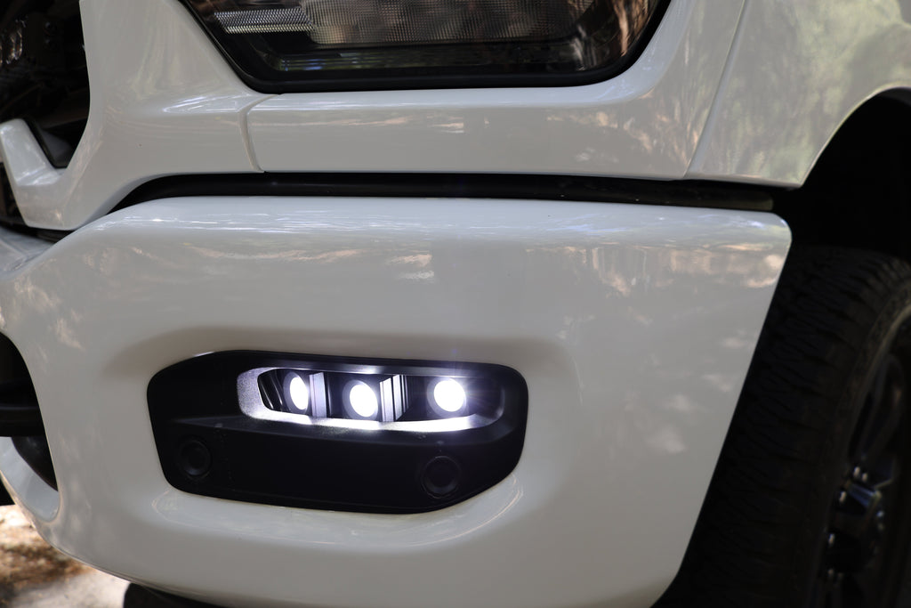 2025+ RAM 2500/3500 Fog Light Kit